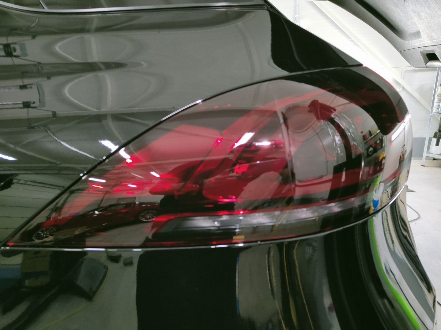 tylna lampa samochodu po usłudze przyciemnianie szyb cena Lubin